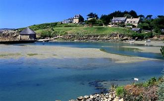 Le Moulin du Birlot sur l'Ile de Bréhat en Bretagne Côtes d'Armor proche PAIMPOL